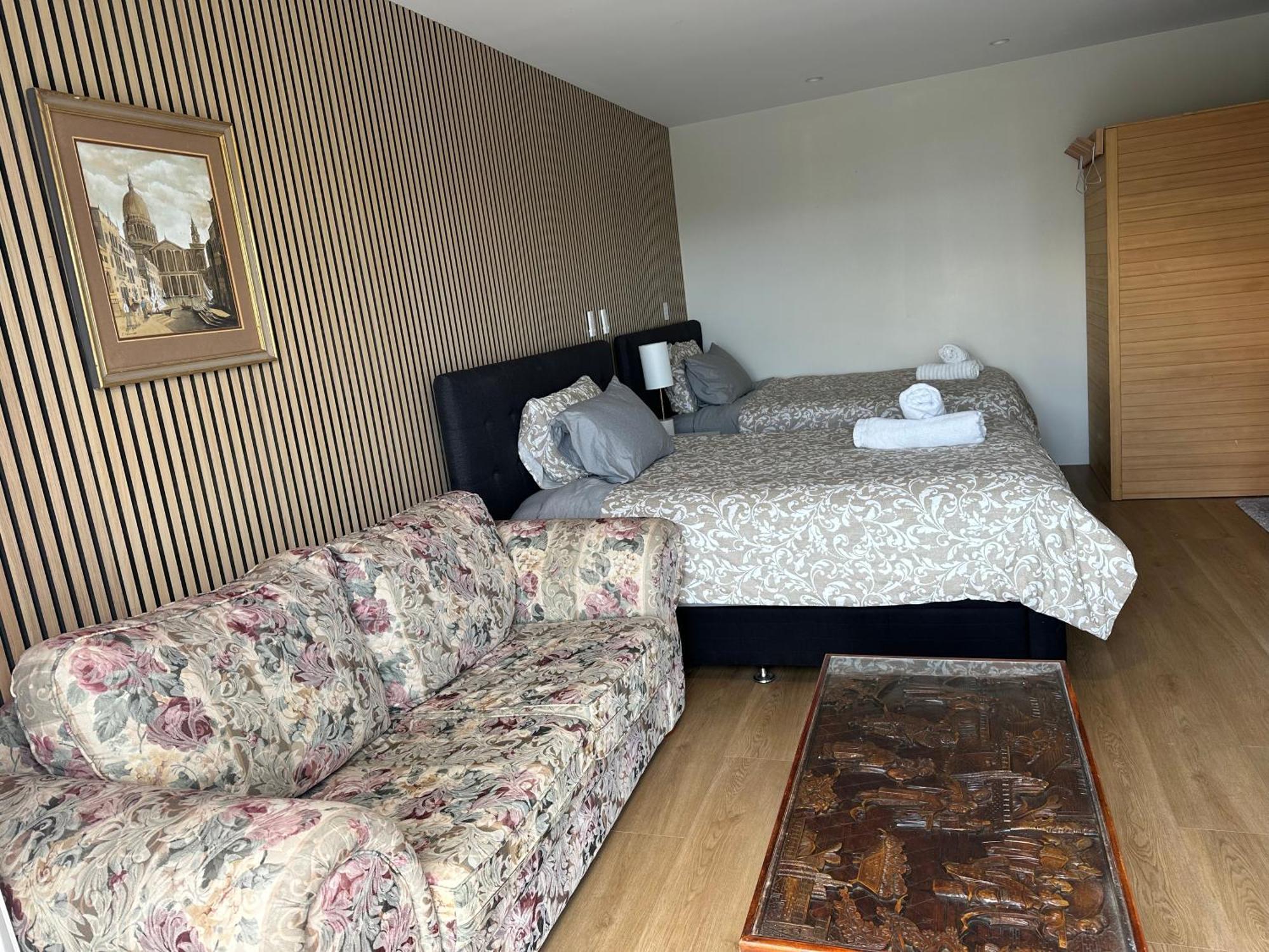 Beautiful Lakeview Apartment Taupomeer Buitenkant foto